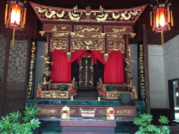 Qu Yuan Shrine in Miluo
north of Changsha